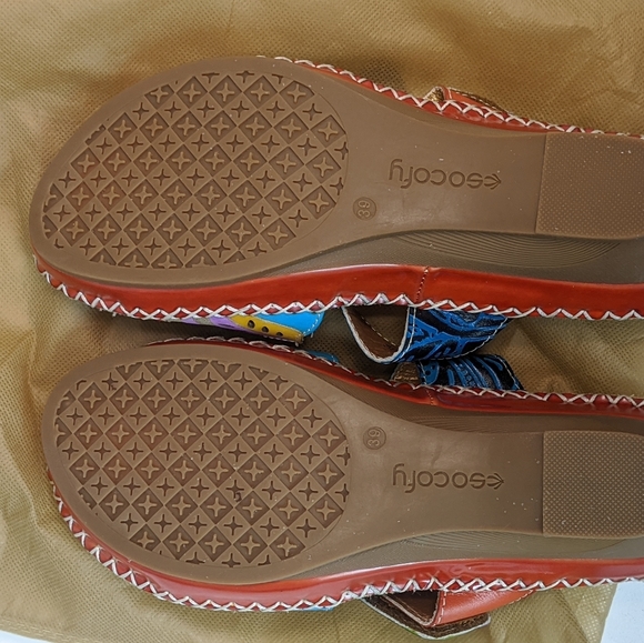 NWOT Socofy slip on sandals - Picture 4 of 4